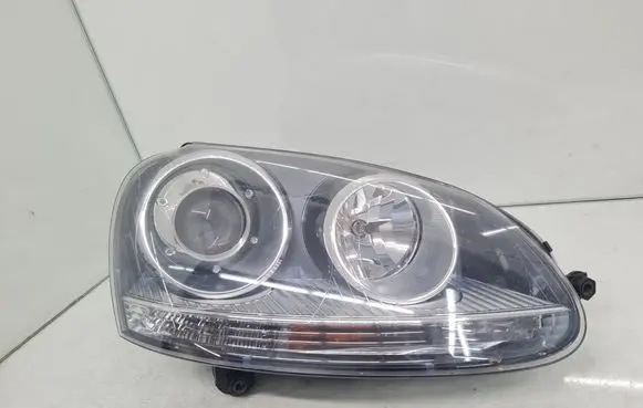 Volkswagen Golf V Headlight/headlamp 0301212272 1K6941032 1T0907391