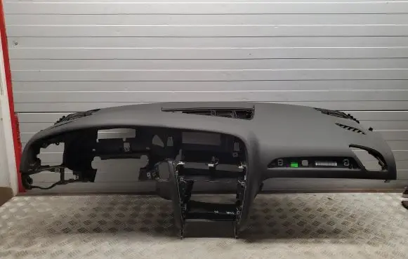 Audi A4 S4 B8 8K Dashboard 8K1857041D 8K1857033