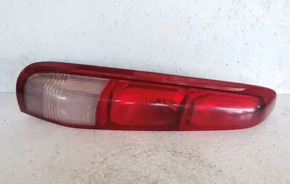 Nissan X-Trail T30 Rear/tail lights