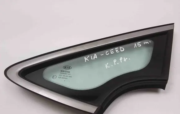 KIA Ceed Front triangle window/glass 43R000084