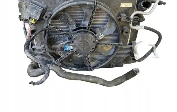 Dacia Duster Radiator set 214811626R
