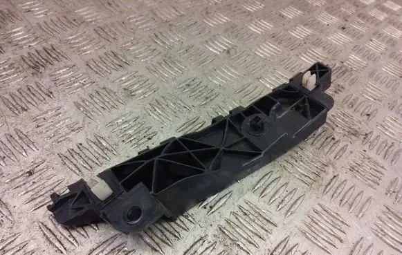 Hyundai ix35 Front bumper mounting bracket 86514-2Y000