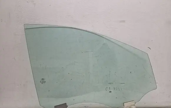 Ford Puma Front door window glass four-door CV44S214A50A