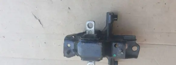 Skoda Fabia Mk3 (NJ) Engine mount bracket 6Q0199555AR