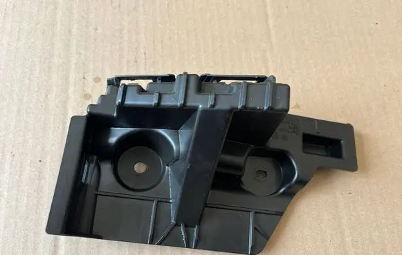 Volkswagen ID. Buzz Front bumper mounting bracket 1T3807483B