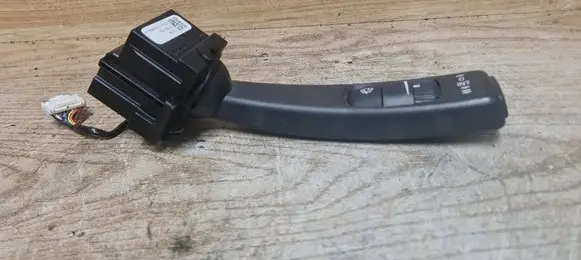 Volvo V70 Wiper control stalk 31264169