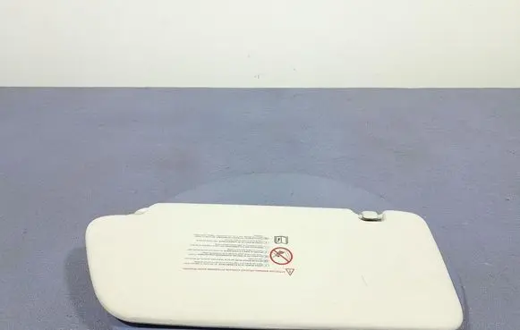 Peugeot 5008 Sun visor