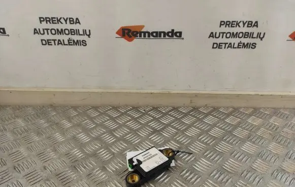 Volvo V70 Alarm relay 8688762 10R023601 729326100490
