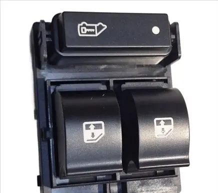 Wing mirror switch