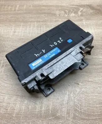 Mercedes-Benz E W124 ABS control unit/module 0055452132 0265101018