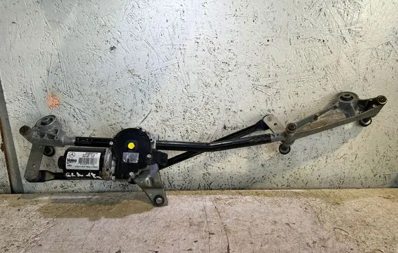 Mercedes-Benz GLA W156 Wiper motor W000027118 A1769061800 ZGS001012