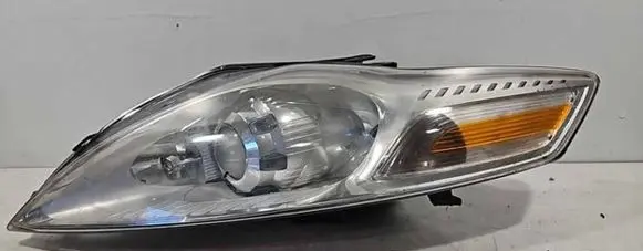 Ford Mondeo MK IV Headlight/headlamp