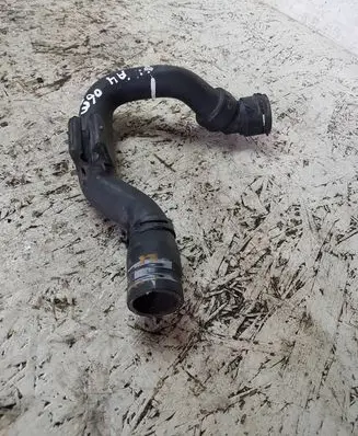 Audi A4 S4 B7 8E 8H Engine coolant pipe/hose