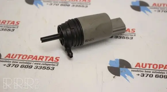 BMW 1 E82 E88 Windscreen/windshield washer pump 6934159