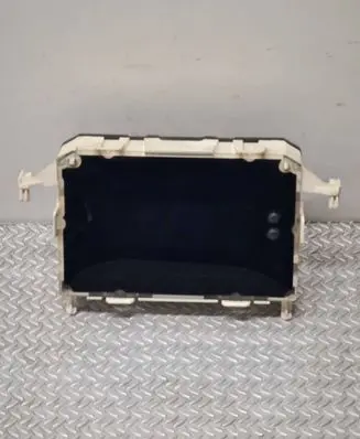 Ford Fiesta Screen/display/small screen VP8A6F10A855D