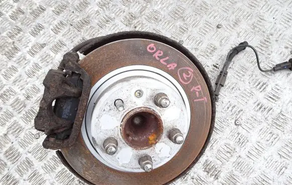 Chevrolet Orlando Rear wheel hub spindle/knuckle 13345404
