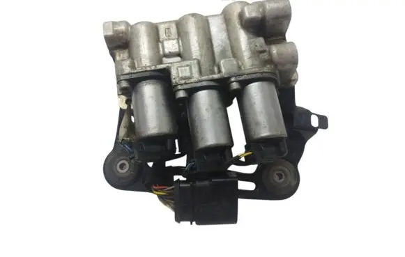 Porsche Panamera (970) Active stabilizer control/valve assembly 97035907504 97035932102