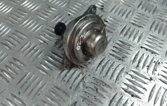 Opel Frontera B EGR valve 500037