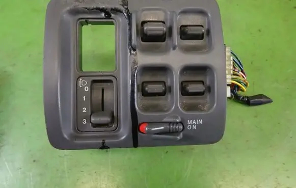 Honda CR-V Quarter vent window switch 