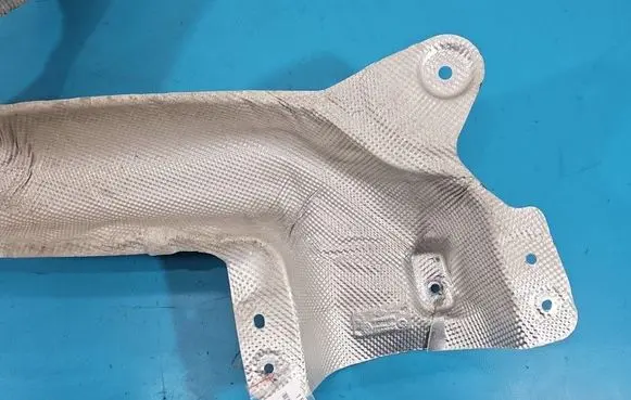 Renault Clio V Center/middle under tray cover 747613341R IMPRK1570597
