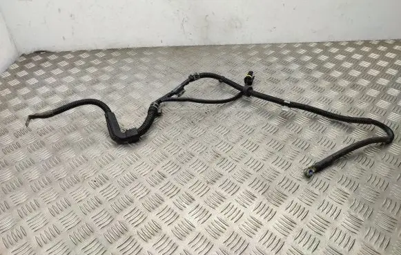 Mercedes-Benz E W212 Positive cable (battery) A2125403605