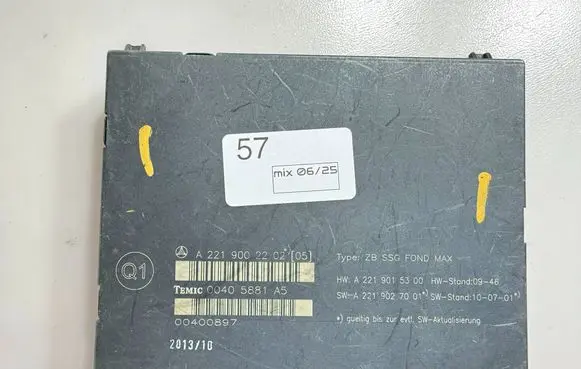 Mercedes-Benz S W221 Seat control module A2219002202 A2219015300