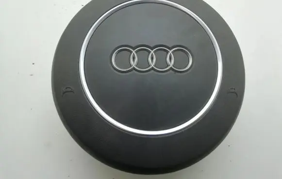 Audi A8 S8 D3 4E Steering wheel airbag 4E0880201