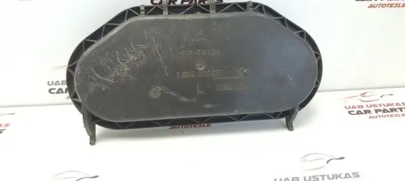 Volkswagen Sharan Headlight/headlamp dust cover 1305239198