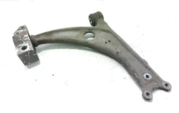Volkswagen PASSAT B6 Front lower control arm/wishbone 3C0407153B