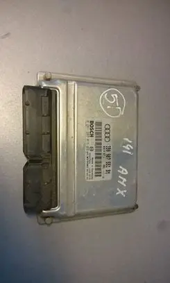 Volkswagen PASSAT B5.5 Engine control unit/module 3B0907551BM 0261207015