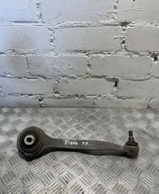 Mercedes-Benz C W204 Front control arm 20305