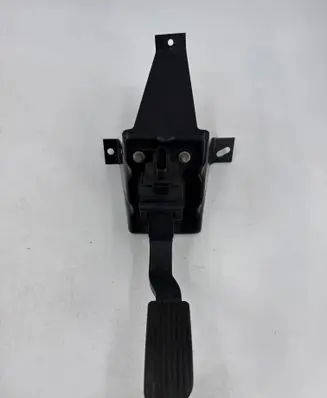 Mercedes-Benz Sprinter W907 W910 Accelerator throttle pedal A9073010200 A0073010200