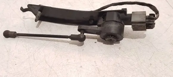 Opel Insignia B Headlight/headlamp level sensor 84084759