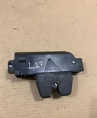 Citroen C4 I Tailgate exterior lock 9652301980 040507