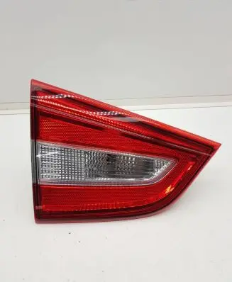 Suzuki SX4 S-Cross Tailgate rear/tail lights 13218733 2463200