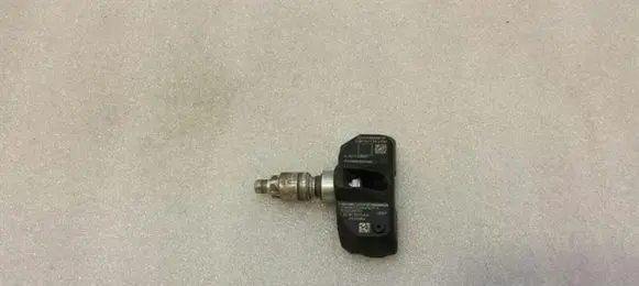 Mercedes-Benz E W212 Tire pressure sensor A0045429718