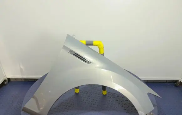 Ford Mondeo MK IV Fender