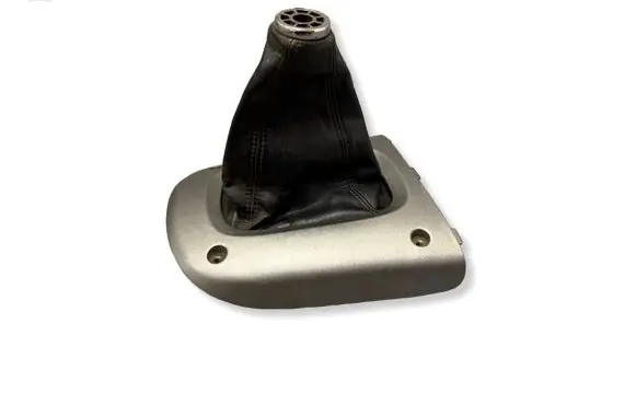 Toyota RAV 4 (XA20) Gear lever shifter trim leather/knob 5880442010 5882142010
