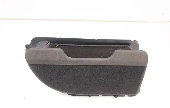 BMW 7 E38 Glove box 8150795