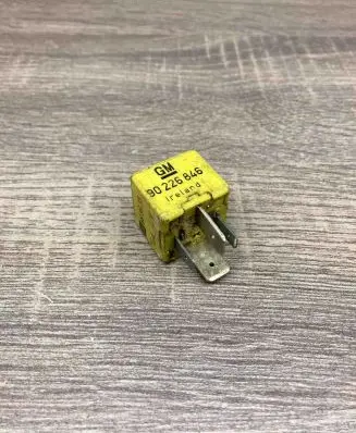 Opel Zafira B Other relay 899537 90226846