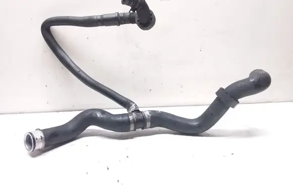 Mercedes-Benz ML W164 Engine coolant pipe/hose 