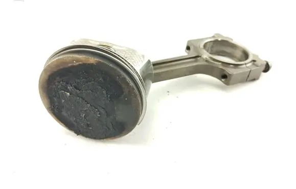 Mazda 6 Piston 