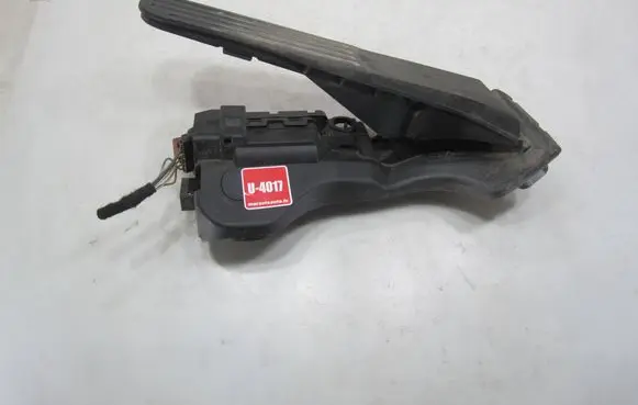 Volkswagen Golf VI Accelerator throttle pedal 1K1721503AA 6PV01049850
