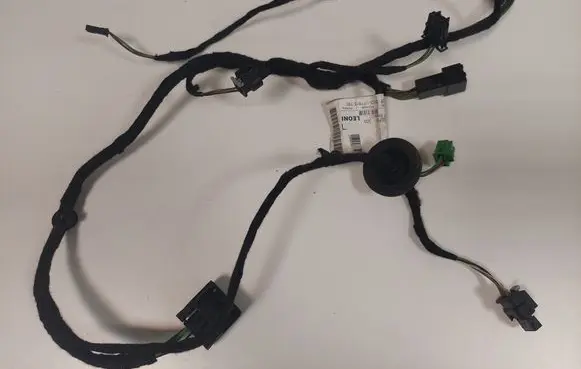 Mercedes-Benz CLA C117 X117 W117 Front door wiring loom A1175400705