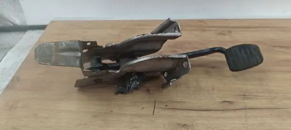 Dacia Lodgy Brake pedal 465016578R