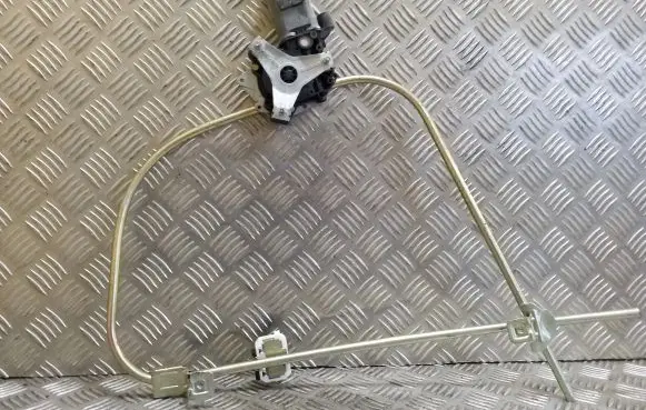 Renault 19 Front door window regulator with motor