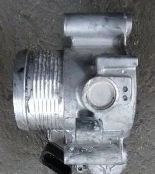 Audi TT Mk1 Throttle body valve 03L128063T-SD