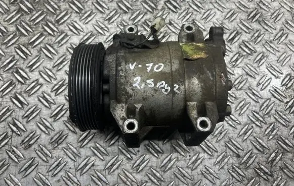 Volvo V70 Air conditioning (A/C) compressor (pump) 3708581