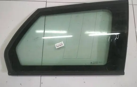 Citroen C4 Grand Picasso Rear side window AS2