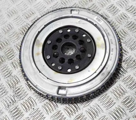 Volvo XC40 Flywheel 32249431